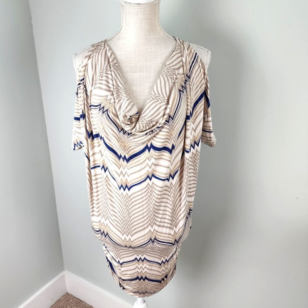 TART WOMEN'S FITTED COLD SHOULDER RUCHED DETAIL AZTEC DESIGN DRESS SIZE XS